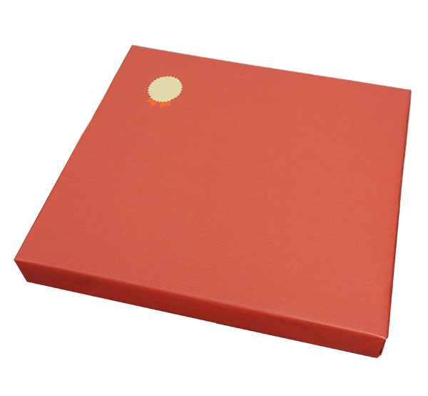 干支の名入れ時計 還暦祝いプレゼントに赤い時計のプレゼント KH0239 ｜ラッピング画像